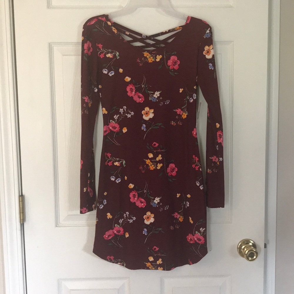No boundaries burgundy floral dress.